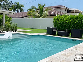 BJRAW Hazel Grace is a horny neighbor