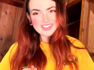 Amateur redhead masturbates then gives a blowjob