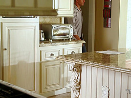 Leah Gotti & Ramon Nomar in Pussy Domination – Tiny 4K